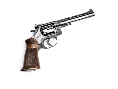rewolwer Weichrauch Arminius HW-9 kal .22LR